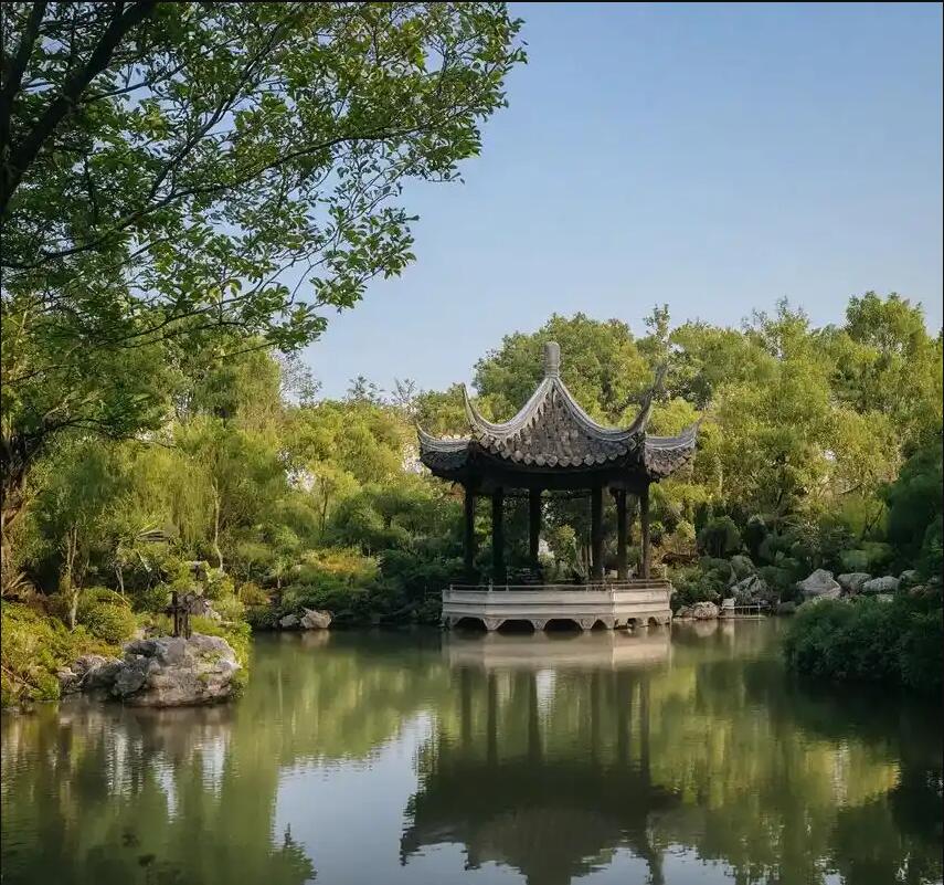 顺庆区碧凡餐饮有限公司